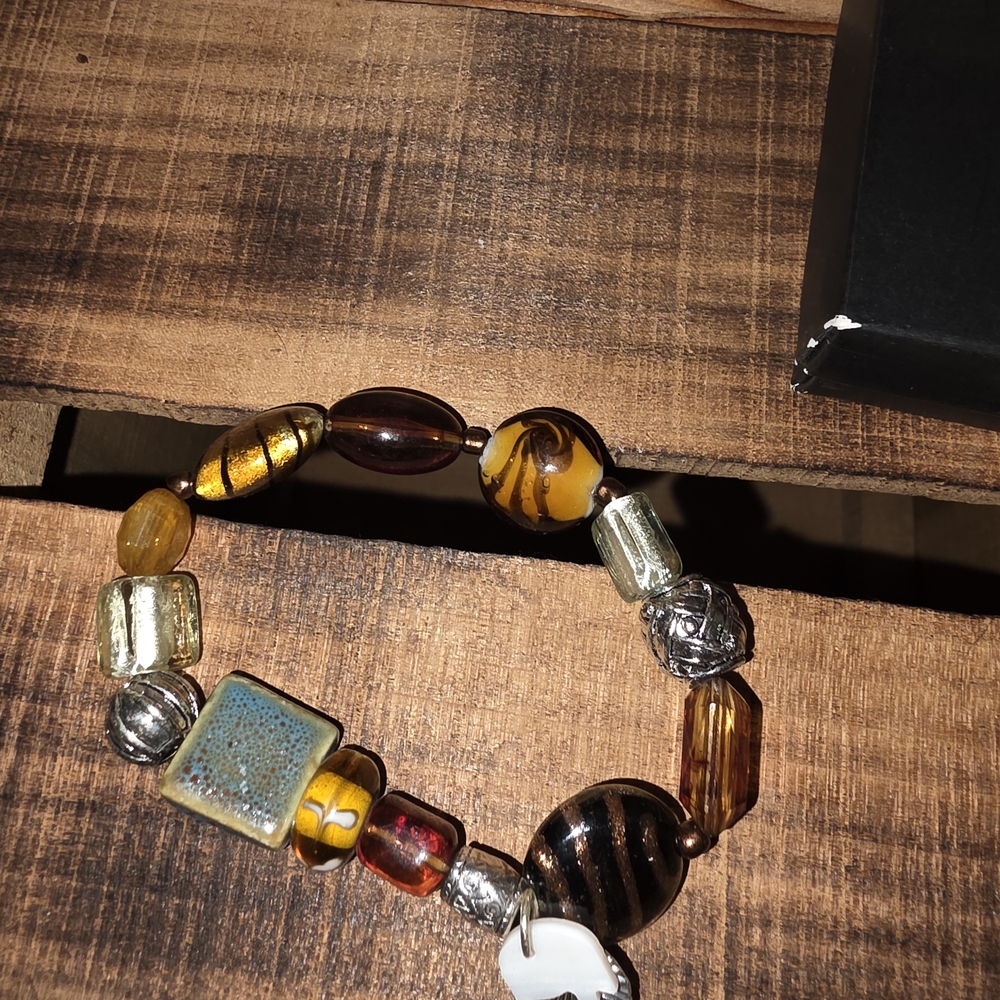 Avon Elegant Multicolor Beaded Bracelet